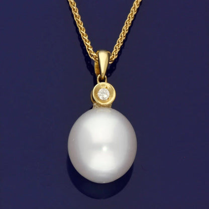 11mm South Sea Pearl & Diamond 18ct Yellow Gold Pendant